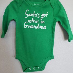 'Santa's got nothin' on Grandma' Long Sleeve Onsie